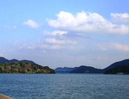 久々井にある運動公園から見える風景は剛先生おすすめの景色です。