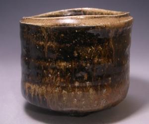 後関裕士 作 「備前黒茶碗」