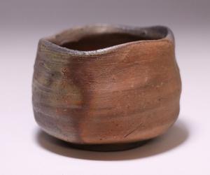 中村 真 作 「備前酒呑」