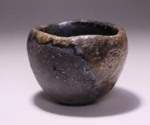 伊勢崎晃一朗 作 「黒酒呑」