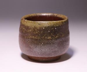 金重道明 作 「伊部酒呑」