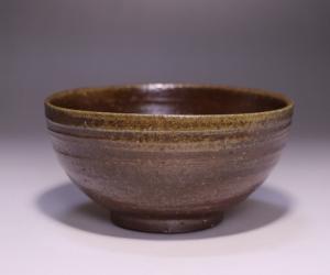 高力芳照 作 「備前飯碗」