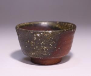 屋代剛右 作 「伊部酒呑」