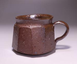 牛垣 渓 作 「マグカップ」