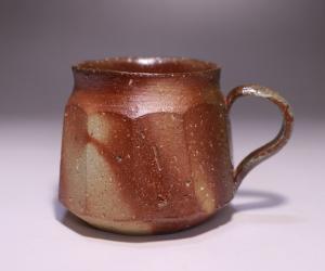 牛垣 渓 作 「マグカップ」