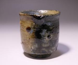 伊勢崎 淳 作 「備前引出黒酒呑」