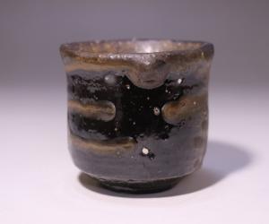 伊勢崎 淳 作 「備前黒酒呑」