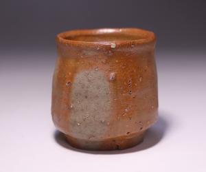 金重 愫 作 「緋襷ぐい呑」