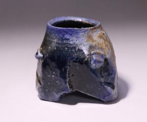 大岩智之 作 「黒酒呑」