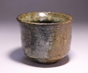 伊勢崎 淳 作 「備前引出黒酒呑」