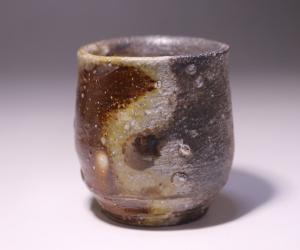 伊勢崎 淳 作 「備前酒呑」
