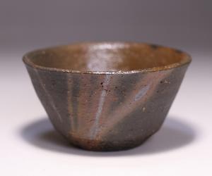 金重充宏 作 「緋襷酒盃」