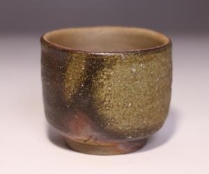 山本陶秀 作 「備前酒呑」