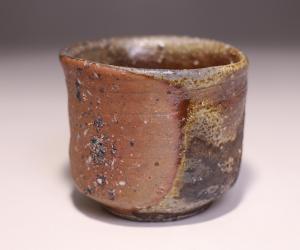 伊勢崎 淳 作 「備前窯変酒呑」
