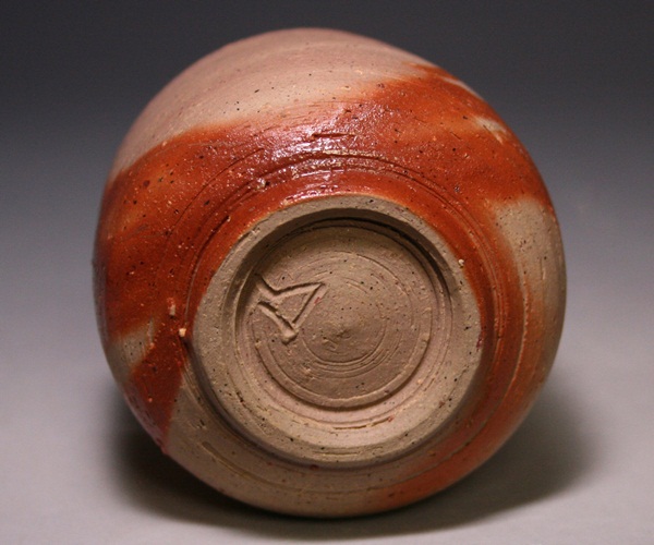 山本陶秀 作 「备前酒呑」