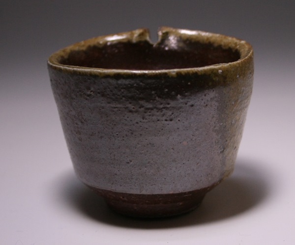 金重潤平作 「備前酒呑」