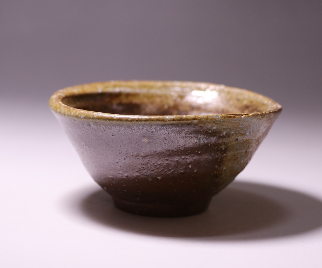 金重潤平作 「備前酒呑」