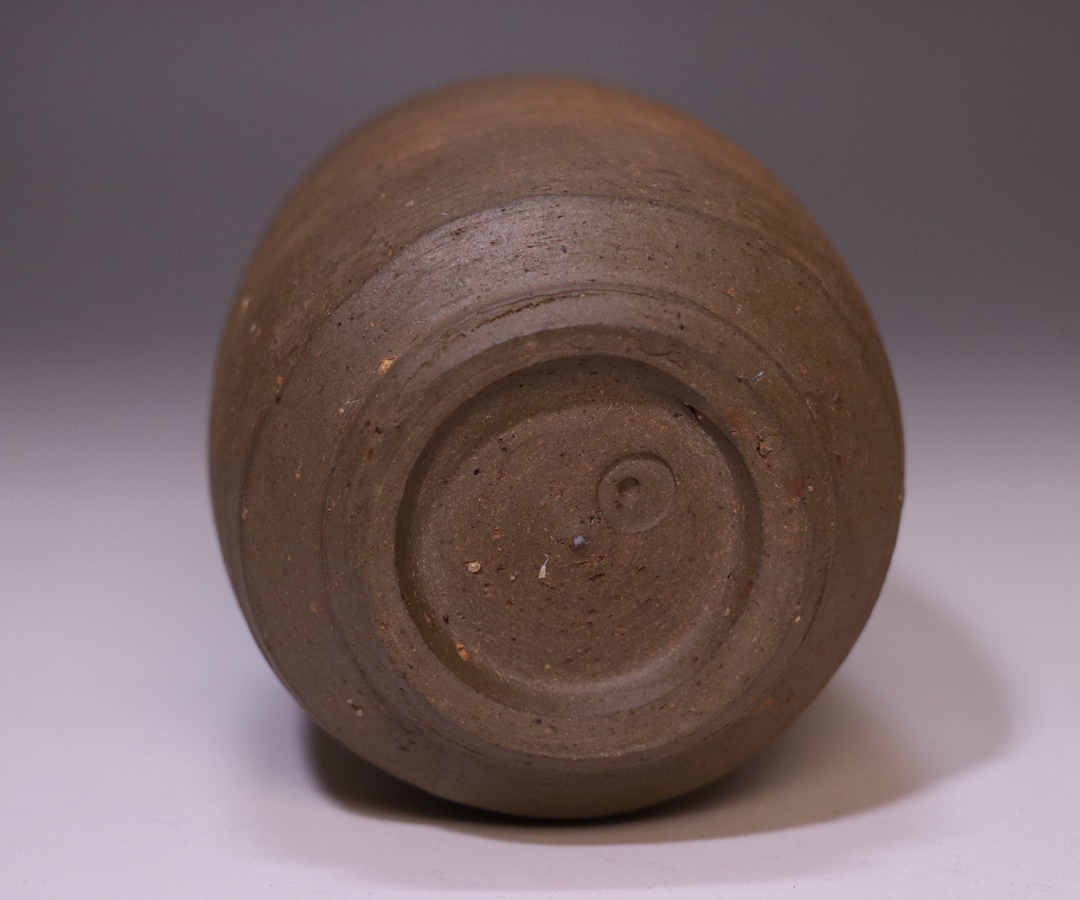 金重有邦作 「伊部湯呑」