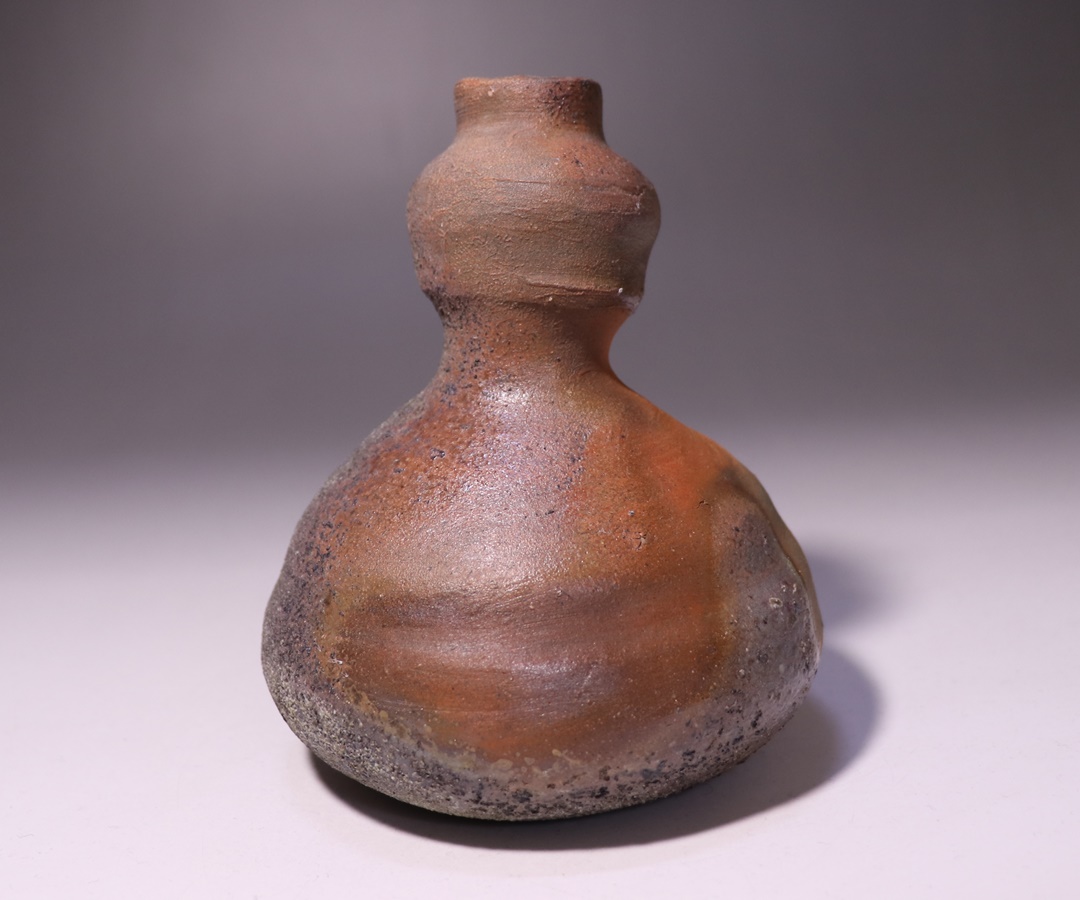 □備前焼 窯変三角備前徳利 中村和樹 - 陶芸オンライン ショッピング