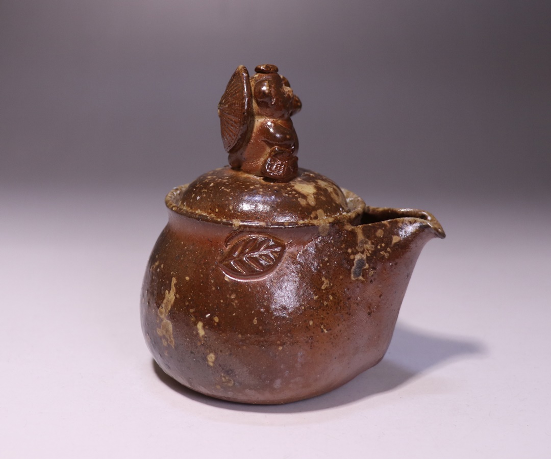 中原幸治作 「備前狸宝瓶」