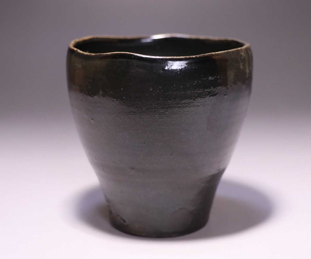 馬場隆志作 「備前黒湯呑（左馬）」