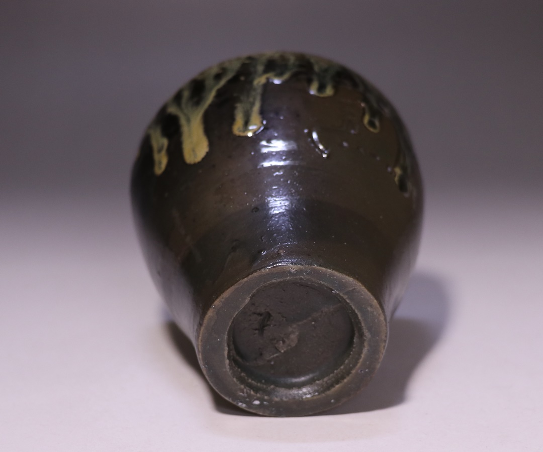 馬場隆志作 「備前黒湯呑（左馬）」